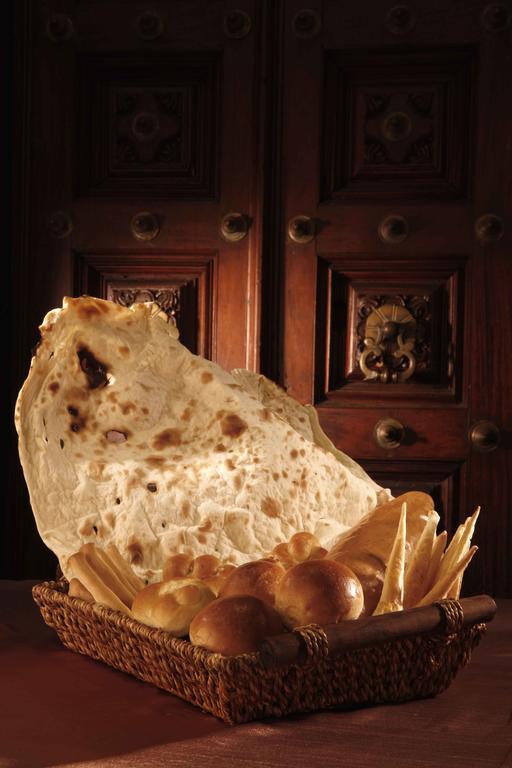 Heritage Maduraj Zewnętrze zdjęcie Naan bread