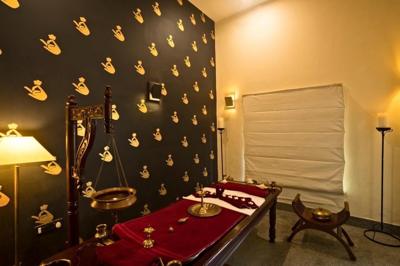 Heritage Maduraj Zewnętrze zdjęcie Ayurvedic treatment room